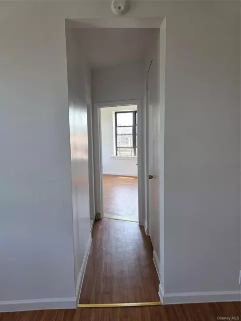855 E 178th St #18D, New York, NY 10460 photo 6