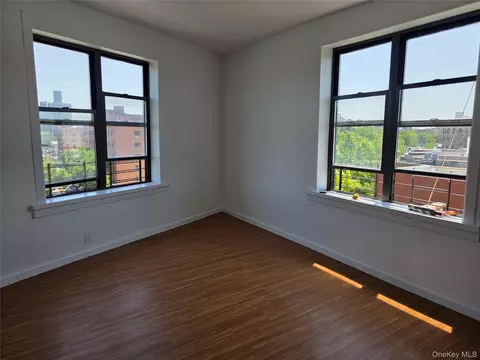 855 E 178th St #18D, New York, NY 10460 photo 8