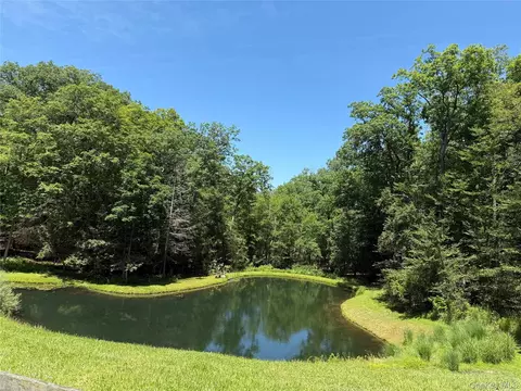 View/Area - 147 Moadock Rd, North East, NY 12546 photo 6 of 6