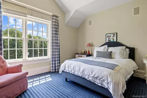 Bedroom - 147 Moadock Rd, North East, NY 12546 photo 2 of 4