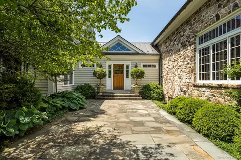 Exterior - 147 Moadock Rd, North East, NY 12546 photo 4 of 10