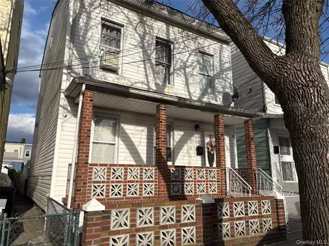 97-33 89th St, Ozone Park, NY 11416