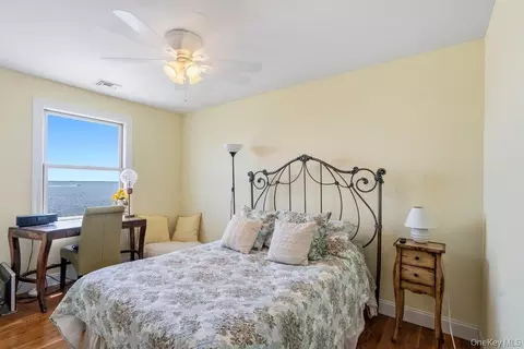 Bedroom - 30 Milton Rd, Babylon, NY 11702 photo 3 of 3