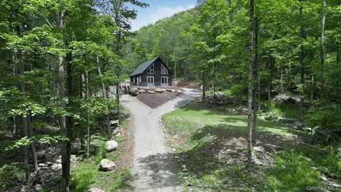 1211 Gulf Rd, Callicoon, NY 12724
