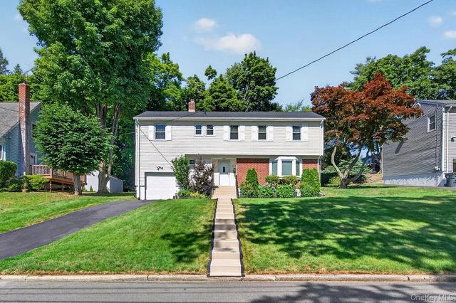 11 Oakridge Rd, Greenburgh, NY 10607