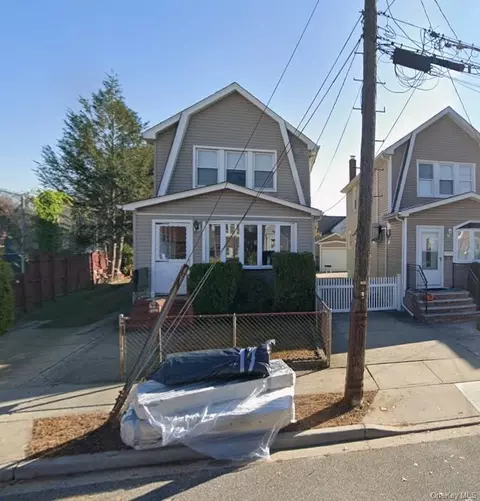 1 Melrose St, Meacham, NY 11003