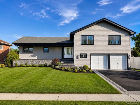 2488 Howard Rd, North Bellmore, NY 11710