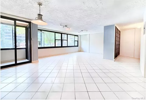 Living - 10-10 166 St #3A, New York, NY 11357 photo 1 of 2