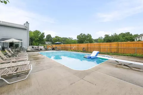 Exterior - 2 Summerset Dr, Wallkill, NY 12589 photo 9 of 17