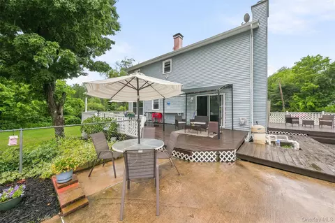 Exterior - 2 Summerset Dr, Wallkill, NY 12589 photo 11 of 17