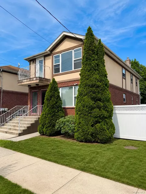 17604 133rd Ave, Jamaica, NY 11434