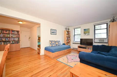 99-63 66 Ave #A9, New York, NY 11374