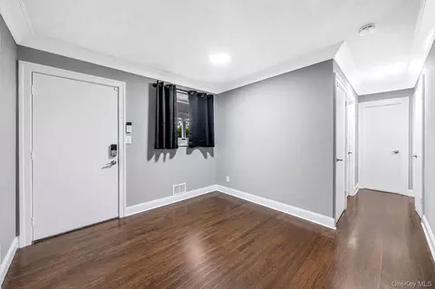 Entry Way - 18 Edi Ave, Plainview, NY 11803 photo 1 of 2