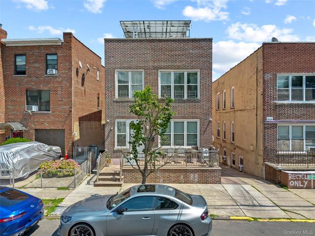 2436 Buck St, New York, NY 10461