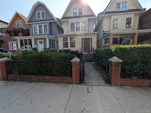 342 E 5th St, Brooklyn, NY 11218