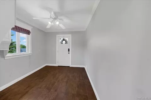 Entry Way - 236 Westlake Dr, Mount Pleasant, NY 10595 photo 1 of 2