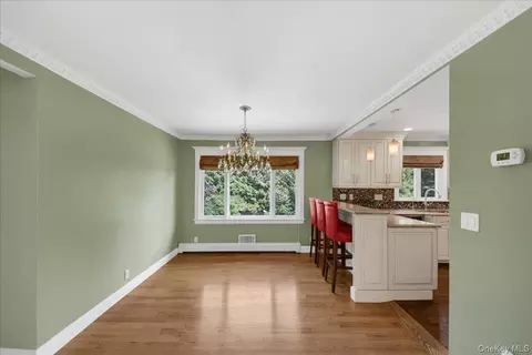 Dining - 236 Westlake Dr, Mount Pleasant, NY 10595 photo 4 of 4