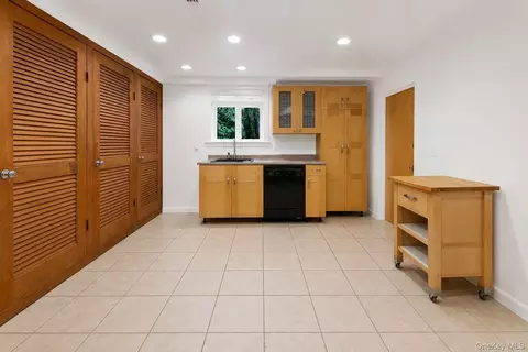 Other - 236 Westlake Dr, Mount Pleasant, NY 10595 photo 9 of 13