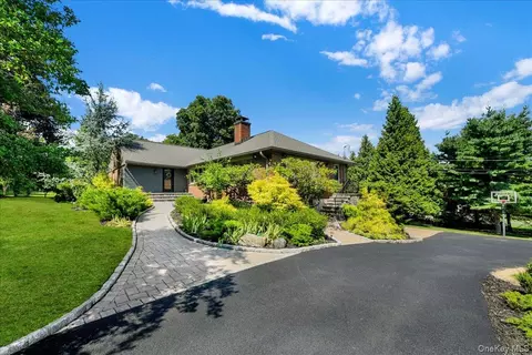 Exterior - 236 Westlake Dr, Mount Pleasant, NY 10595 photo 1 of 7