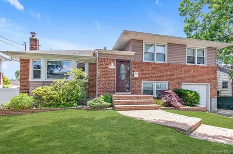 2832 Court St, North Bellmore, NY 11710