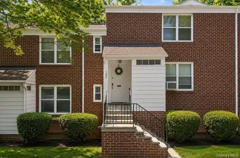 102 Spruce St #2A, Yonkers, NY 10701