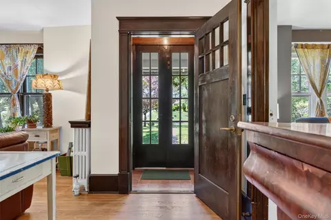 Entry Way - 96 Hooker Ave, Poughkeepsie, NY 12601 photo 1 of 10