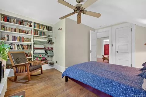Bedroom - 96 Hooker Ave, Poughkeepsie, NY 12601 photo 3 of 7