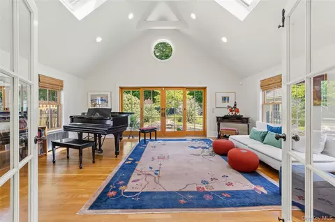 Other - 215 Walnut St, Peekskill, NY 10566 photo 3 of 6