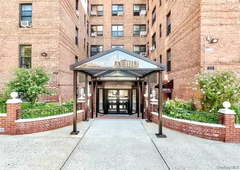 38-15 149 St #3C, New York, NY 11354