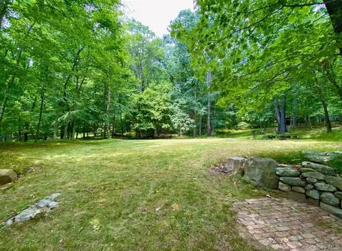 157 Johnsontown Rd, Ramapo, NY 10974
