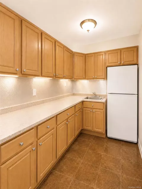 14470 41st Ave #6, Flushing, NY 11355 photo 6
