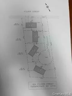 924 Fulton St, Oyster Bay, NY 11735