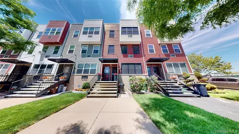 555 Egan St, Brooklyn, NY 11239