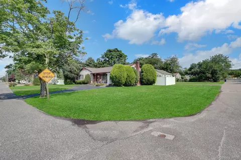 175 Franklin St, Patchogue, NY 11772 photo 31