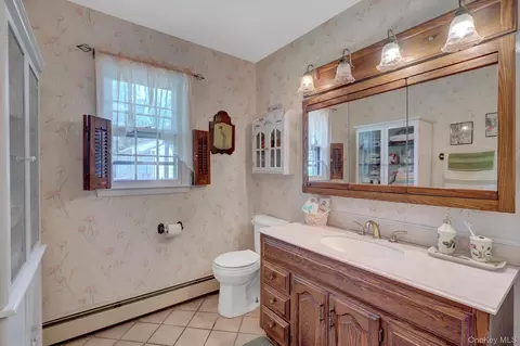 175 Franklin St, Patchogue, NY 11772 photo 20