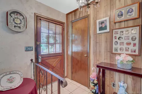 175 Franklin St, Patchogue, NY 11772 photo 7