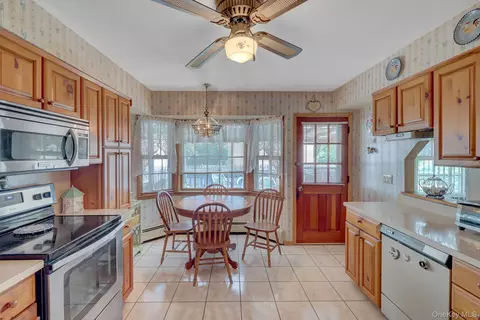 175 Franklin St, Patchogue, NY 11772 photo 18