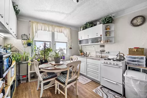 Kitchen - 39 Secor Rd, Ossining, NY 10562 photo 5 of 7