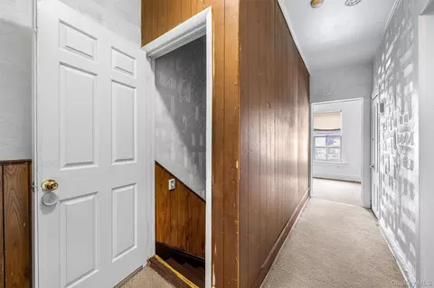 Entry Way - 39 Secor Rd, Ossining, NY 10562 photo 3 of 4
