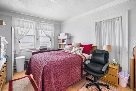 Bedroom - 39 Secor Rd, Ossining, NY 10562 photo 6 of 8