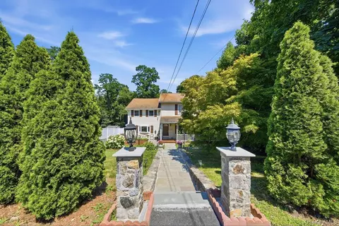 159 Locust Ave, Cortlandt, NY 10567