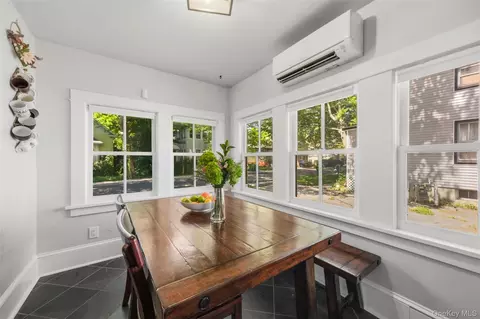 Dining - 29 School St, Beacon, NY 12508 photo 1 of 3