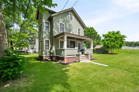 Exterior - 29 School St, Beacon, NY 12508 photo 3 of 12