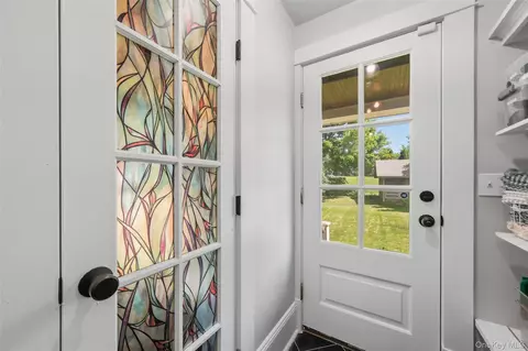 Entry Way - 29 School St, Beacon, NY 12508 photo 4 of 6