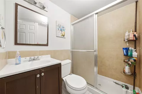 Bath - 88 E Valley Stream Blvd #6, Valley Stream, NY 11580 photo 3 of 3