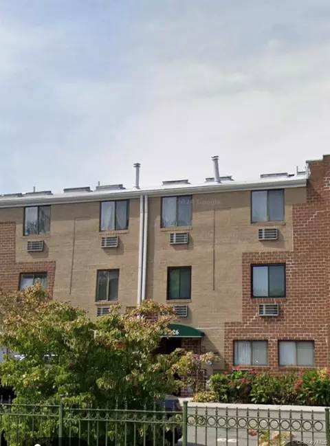 2524 120th St #2, Flushing, NY 11354