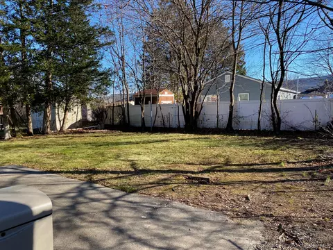 5 Smith Rd, Cornwall, NY 12518 photo 5