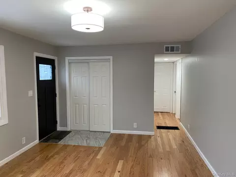 5 Smith Rd, Cornwall, NY 12518 photo 14