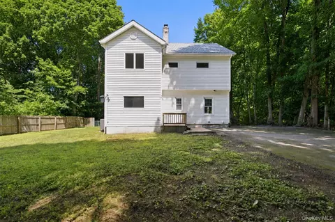 65 S State Rd, Briarcliff Manor, NY 10510