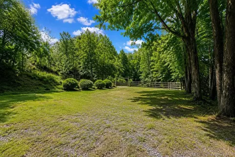 290 Cypert Rd, Fallsburg, NY 12788